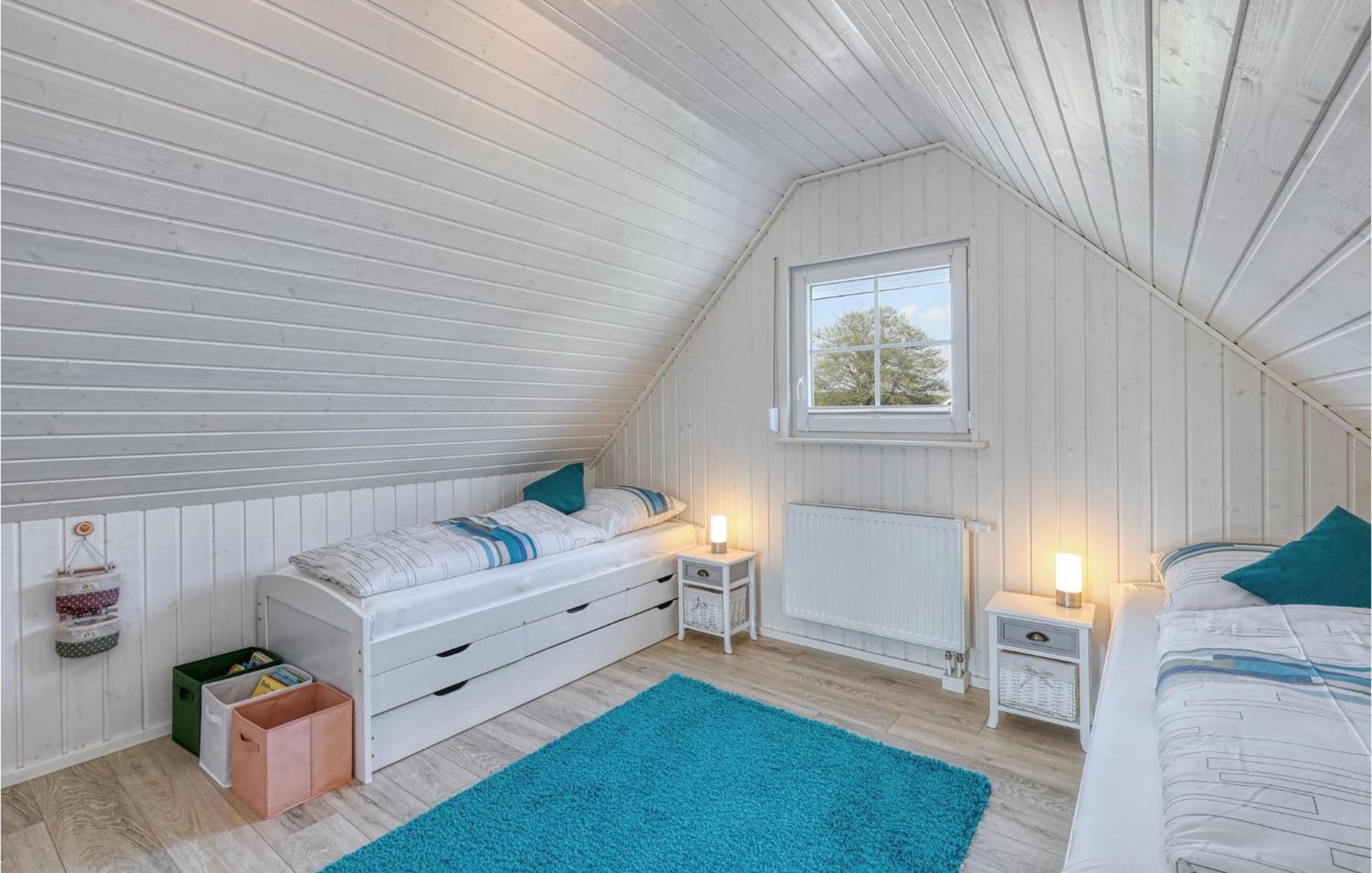 2 Bedroom Nice Home In Zerpenschleuse Exterior foto
